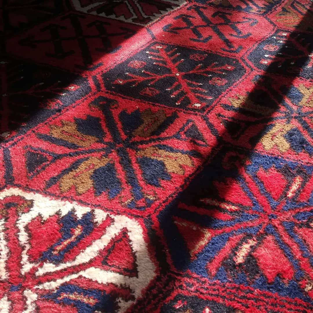 What are Persian Heriz Rugs?