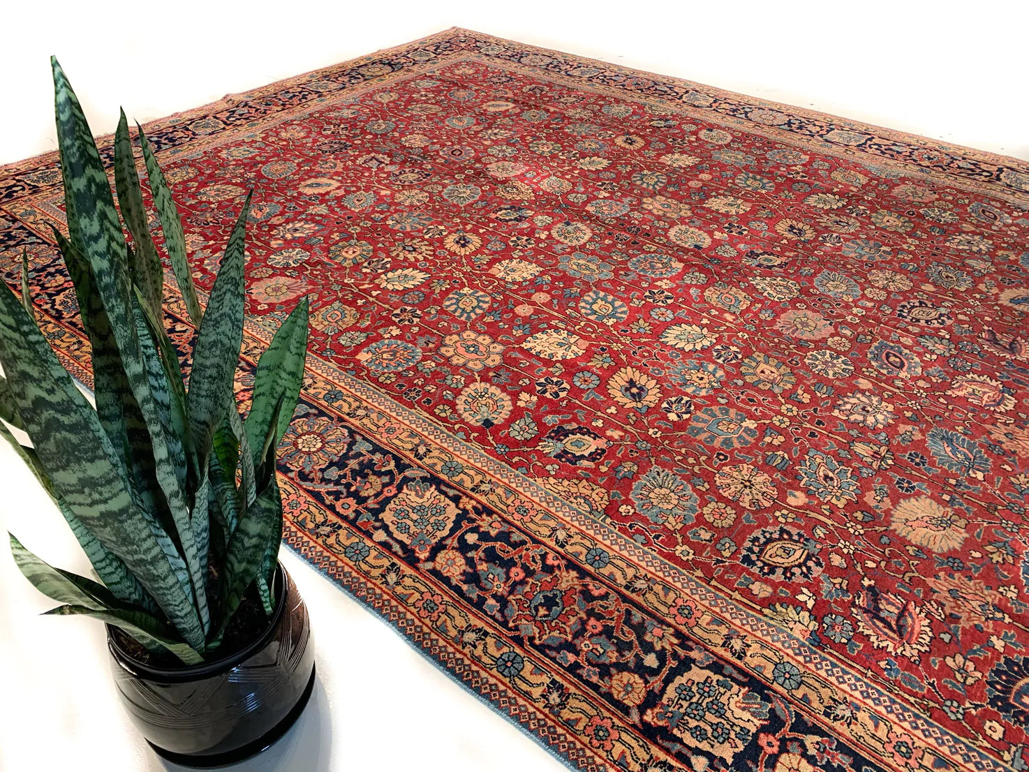 Why You Should Buy Arabian Rugs